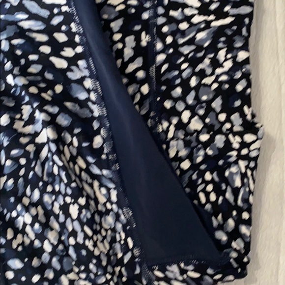 Athleta Capri Yoga Leggings - Picture 4 of 4